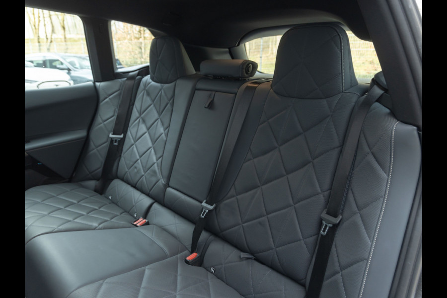 BMW iX xDrive40 - Sportpakket - Pano - Harman Kardon - Stoelventilatie - Driving Ass Prof