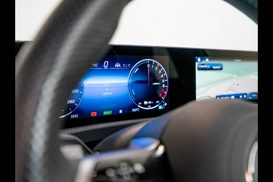 Mercedes-Benz A-Klasse A 250 e AMG Line | 360 Camera | Panu | HUD | Rij-ass.