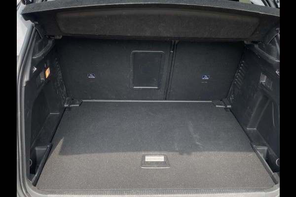 Peugeot 3008 1.2 PureTech Allure CAMERA | NAVI | RIJKLAARPRIJS INCL. 12 MND. BOVAGGARANTIE