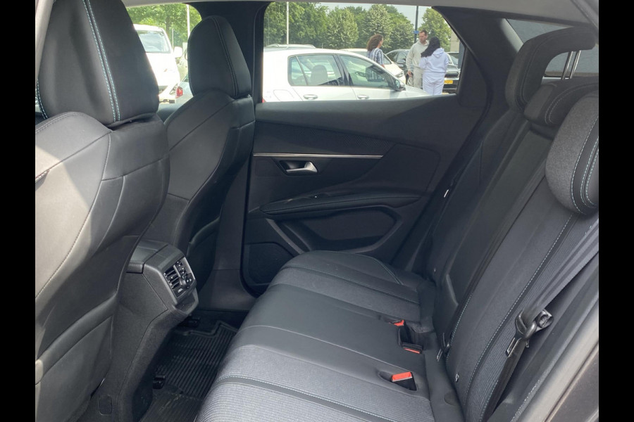 Peugeot 3008 1.2 PureTech Allure CAMERA | NAVI | RIJKLAARPRIJS INCL. 12 MND. BOVAGGARANTIE