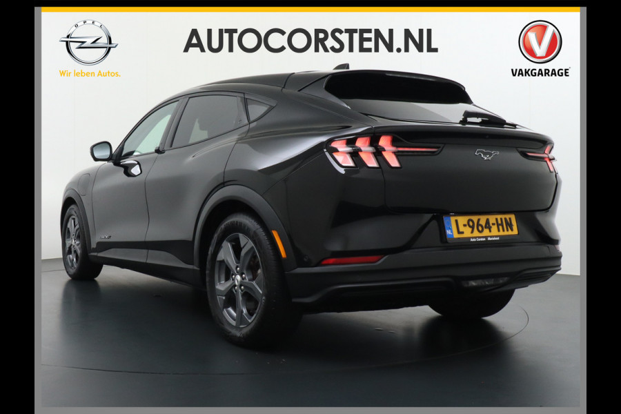 Ford Mustang Mach-E Extended RWD 98kWh Leer Pano-Dak Adaptive Cruise Lane Centring/change Assist Stop&Go Apple Carplay Android Auto 360°Camer Elektr.verst.Stoelen+geheugen+Verwarmd Dual-ECC Fully Active Park Assist Elektr.Achterklep BLISS Driver Alert Warning Keyless Batterijgarantie van maximaal 8 jaar of 160.000 Grootste-Accu en Bereik  €57.000 nieuw