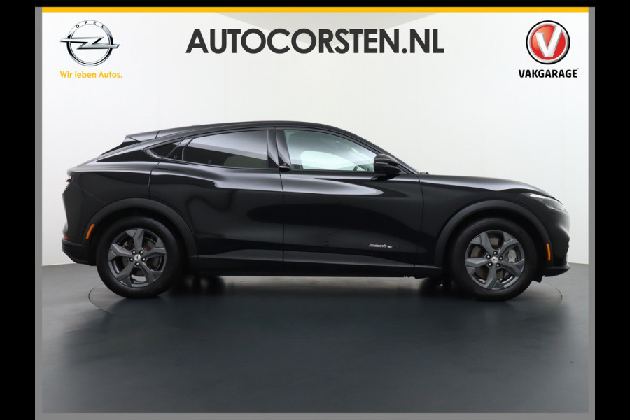 Ford Mustang Mach-E Extended RWD 98kWh Leer Pano-Dak Adaptive Cruise Lane Centring/change Assist Stop&Go Apple Carplay Android Auto 360°Camer Elektr.verst.Stoelen+geheugen+Verwarmd Dual-ECC Fully Active Park Assist Elektr.Achterklep BLISS Driver Alert Warning Keyless Batterijgarantie van maximaal 8 jaar of 160.000 Grootste-Accu en Bereik  €57.000 nieuw