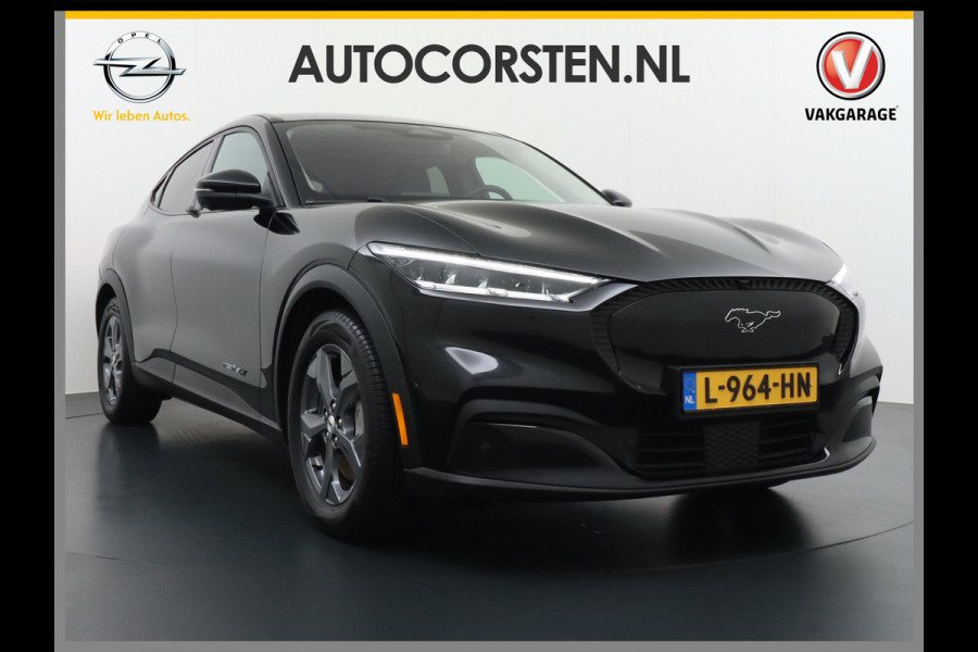 Ford Mustang Mach-E Extended RWD 98kWh Leer Pano-Dak Adaptive Cruise Lane Centring/change Assist Stop&Go Apple Carplay Android Auto 360°Camer Elektr.verst.Stoelen+geheugen+Verwarmd Dual-ECC Fully Active Park Assist Elektr.Achterklep BLISS Driver Alert Warning Keyless Batterijgarantie van maximaal 8 jaar of 160.000 Grootste-Accu en Bereik  €57.000 nieuw