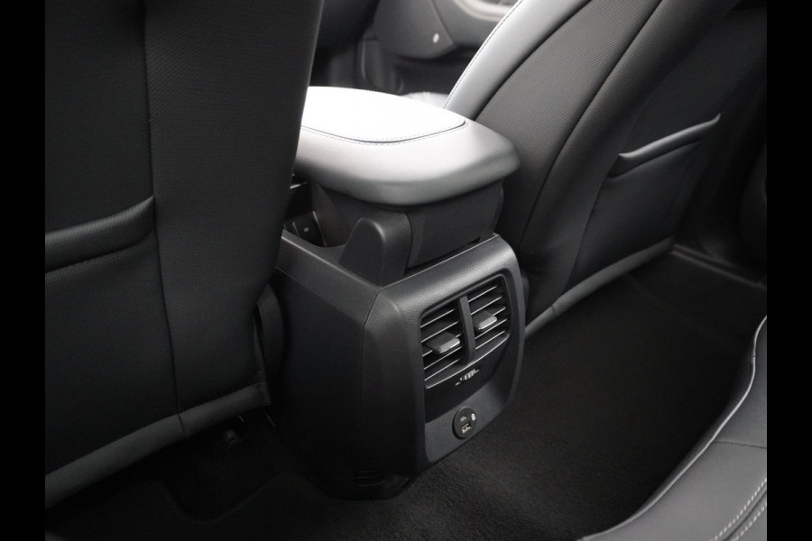 Ford Mustang Mach-E Extended RWD 98kWh Leer Pano-Dak Adaptive Cruise Lane Centring/change Assist Stop&Go Apple Carplay Android Auto 360°Camer Elektr.verst.Stoelen+geheugen+Verwarmd Dual-ECC Fully Active Park Assist Elektr.Achterklep BLISS Driver Alert Warning Keyless Batterijgarantie van maximaal 8 jaar of 160.000 Grootste-Accu en Bereik  €57.000 nieuw