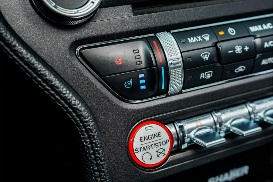 Ford Mustang Convertible 2.3 EcoBoost Leder Camera Sportuitlaat Keyless