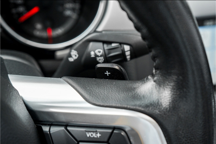 Ford Mustang Convertible 2.3 EcoBoost Leder Camera Sportuitlaat Keyless