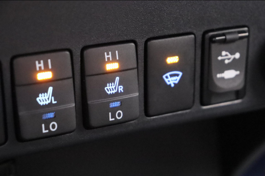 Toyota RAV4 2.5 Hybrid Dynamic Sport Trekhaak Camera Stoelverwarming