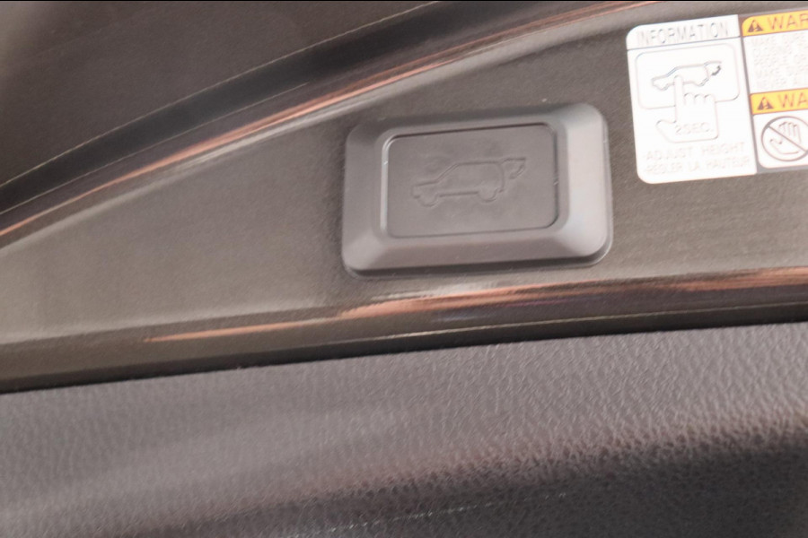 Toyota RAV4 2.5 Hybrid Dynamic Sport Trekhaak Camera Stoelverwarming