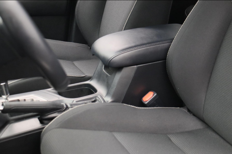Toyota RAV4 2.5 Hybrid Dynamic Sport Trekhaak Camera Stoelverwarming