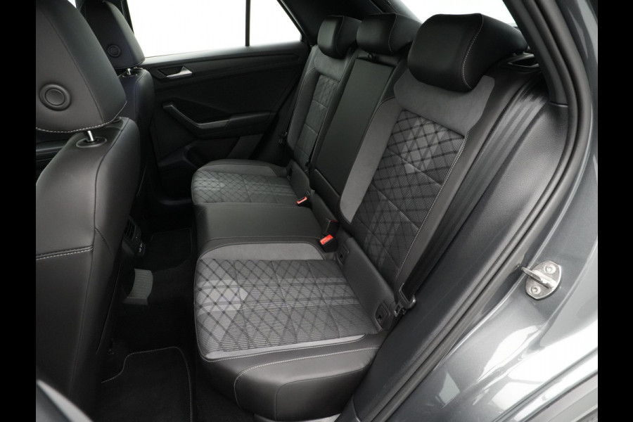 Volkswagen T-Roc 1.5 TSI 150pk DSG R-Line Navi via App Clima Pdc Lm Velgen 65