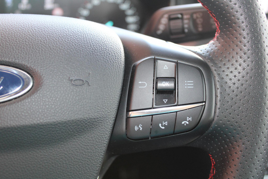 Ford FOCUS Wagon 1.5 EcoBoost 182 PK ST Line Business | LED | Winterpack | BLIS | Adaptieve Cruise Control | Camera | Electrische achterklep | Headup Display | DAB | Leder/Stof | 50DKM!