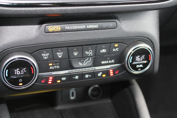 Ford FOCUS Wagon 1.5 EcoBoost 182 PK ST Line Business | LED | Winterpack | BLIS | Adaptieve Cruise Control | Camera | Electrische achterklep | Headup Display | DAB | Leder/Stof | 50DKM!