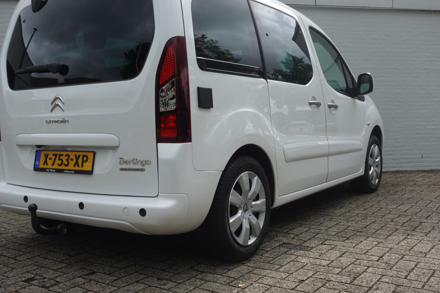 Citroën Berlingo 1.2 PureTech Feel | **MiniCamper** | Nav | A. camera | Airco | Trekhaak | Lage km