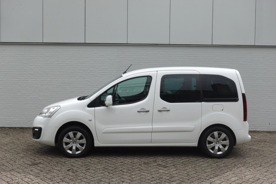 Citroën Berlingo 1.2 PureTech Feel | **MiniCamper** | Nav | A. camera | Airco | Trekhaak | Lage km