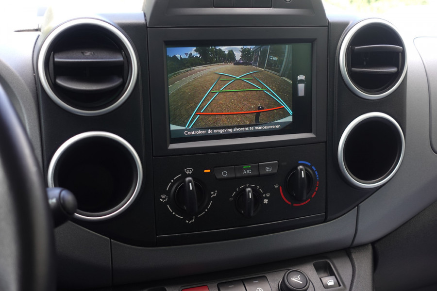 Citroën Berlingo 1.2 PureTech Feel | **MiniCamper** | Nav | A. camera | Airco | Trekhaak | Lage km