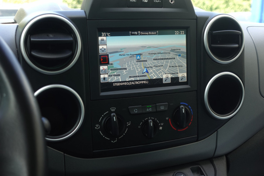 Citroën Berlingo 1.2 PureTech Feel | **MiniCamper** | Nav | A. camera | Airco | Trekhaak | Lage km
