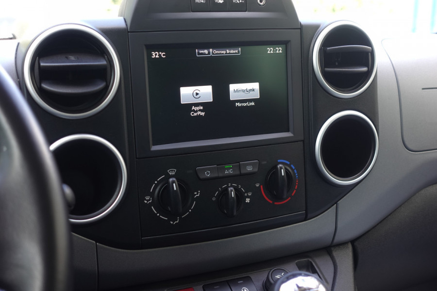 Citroën Berlingo 1.2 PureTech Feel | **MiniCamper** | Nav | A. camera | Airco | Trekhaak | Lage km