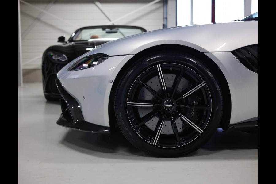 Aston Martin Vantage 4.0 V8 | Handbak - Carbon - Full option