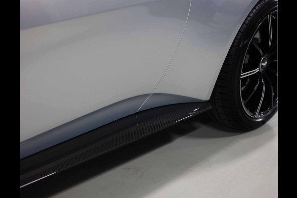 Aston Martin Vantage 4.0 V8 | Handbak - Carbon - Full option