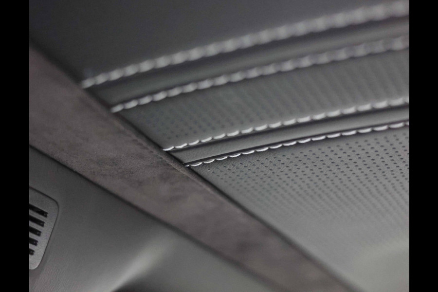 Aston Martin Vantage 4.0 V8 | Handbak - Carbon - Full option