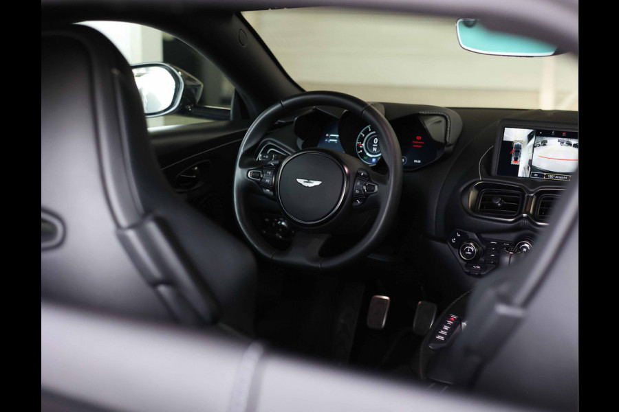 Aston Martin Vantage 4.0 V8 | Handbak - Carbon - Full option