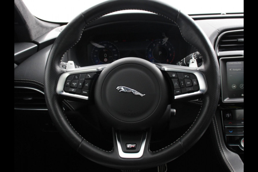 Jaguar F-Pace 5.0 V8 AWD SVR 551 pk Panorama dak | Meridian sound | Premium Pack | Light Pack | ACC | Leder | ADS |360 Camera