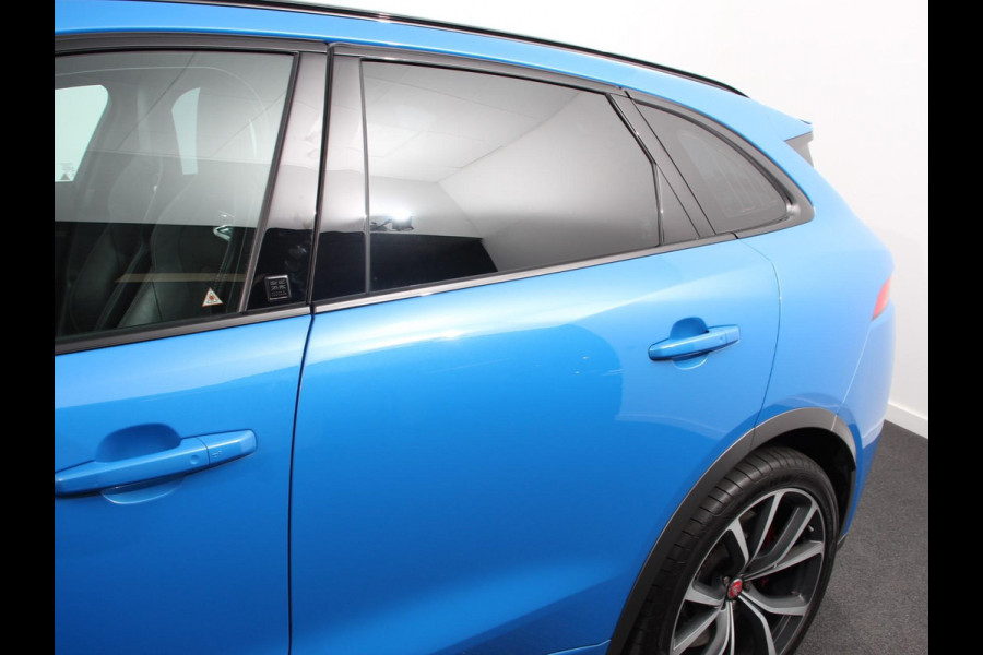 Jaguar F-Pace 5.0 V8 AWD SVR 551 pk Panorama dak | Meridian sound | Premium Pack | Light Pack | ACC | Leder | ADS |360 Camera
