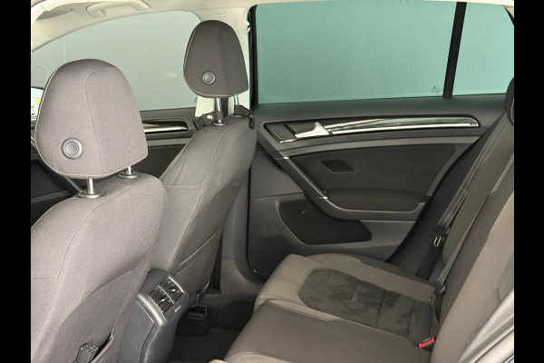 Volkswagen Golf 1.5 TSI 150PK DSG Highline Business R-Line