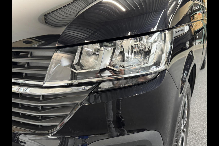 Volkswagen Transporter 150pk Automaat L2H1 28 Highline Navigatie Apple Carplay Cruise control Airco 3-Zits Euro6