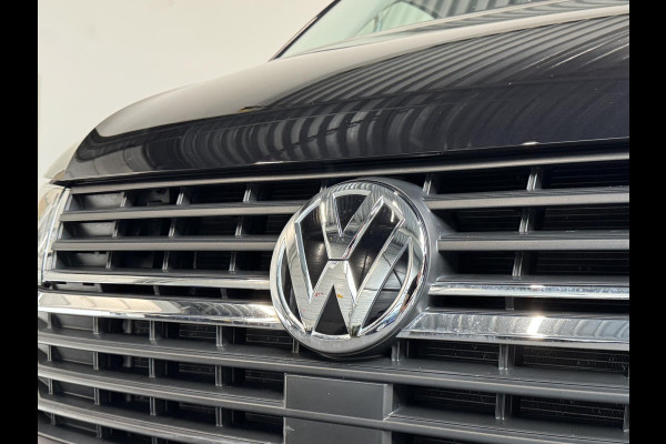 Volkswagen Transporter 150pk Automaat L2H1 28 Highline Navigatie Apple Carplay Cruise control Airco 3-Zits Euro6