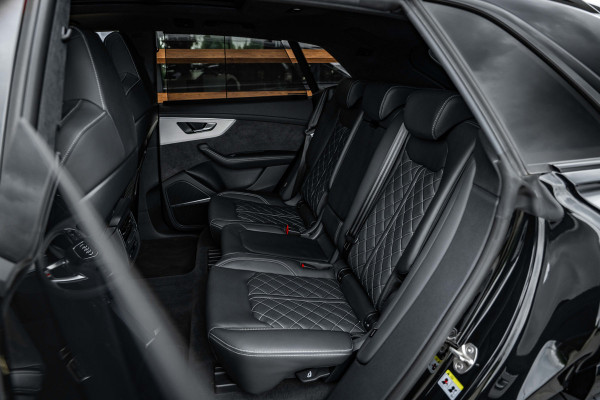 Audi Q8 60 TFSI e quattro Pro Line S Competition - Panorama | B&O | RS Seats | Luchtvering | Elek. Trekhaak | 360 Camera