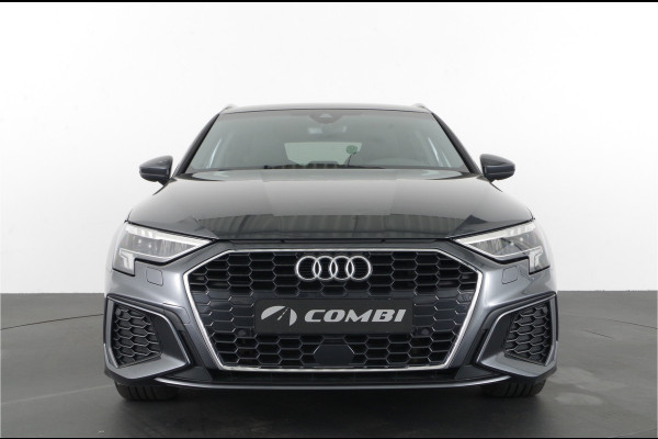 Audi A3 Sportback 40 TFSI e S line > 204pk/Daytona grijs/Adaptive cruise control/Stoelverwarming...