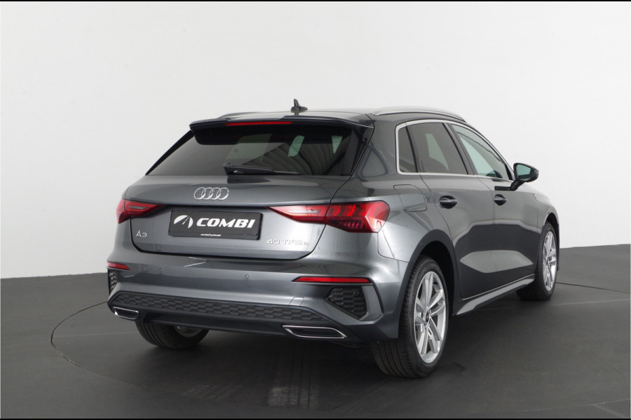Audi A3 Sportback 40 TFSI e S line > 204pk/Daytona grijs/Adaptive cruise control/Stoelverwarming...