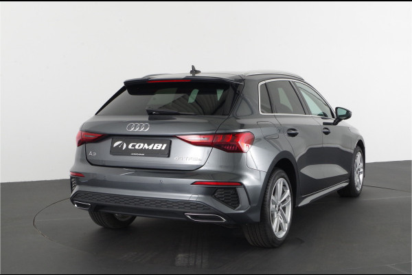 Audi A3 Sportback 40 TFSI e S line > 204pk/Daytona grijs/Adaptive cruise control/Stoelverwarming...