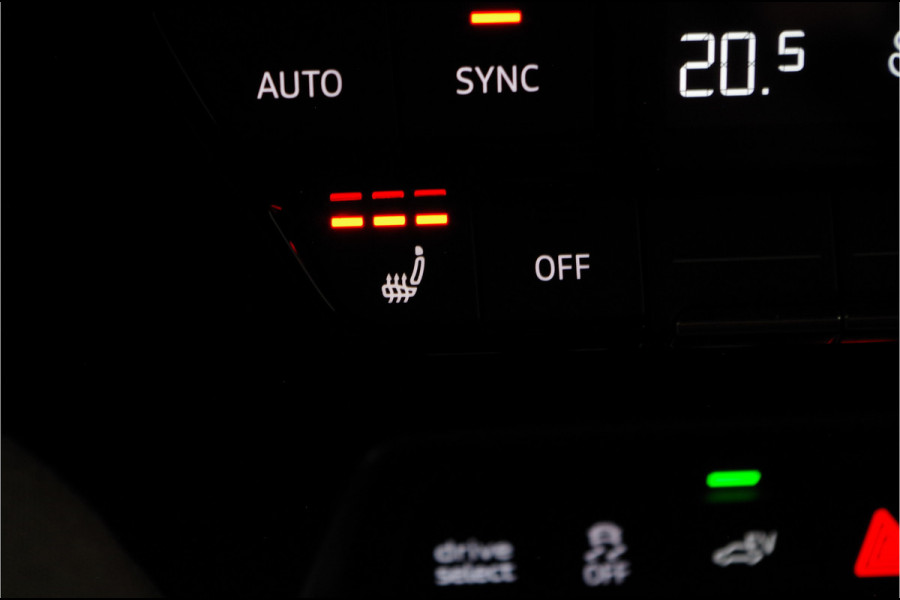 Audi A3 Sportback 40 TFSI e S line > 204pk/Daytona grijs/Adaptive cruise control/Stoelverwarming...