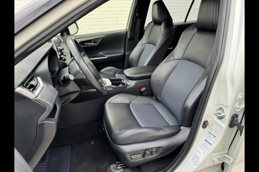 Toyota RAV4 2.5 Hybrid AWD Dynamic Adaptieve cruise control Climate control Stoelverwarming Dodehoekdetectie Keyless Full LED