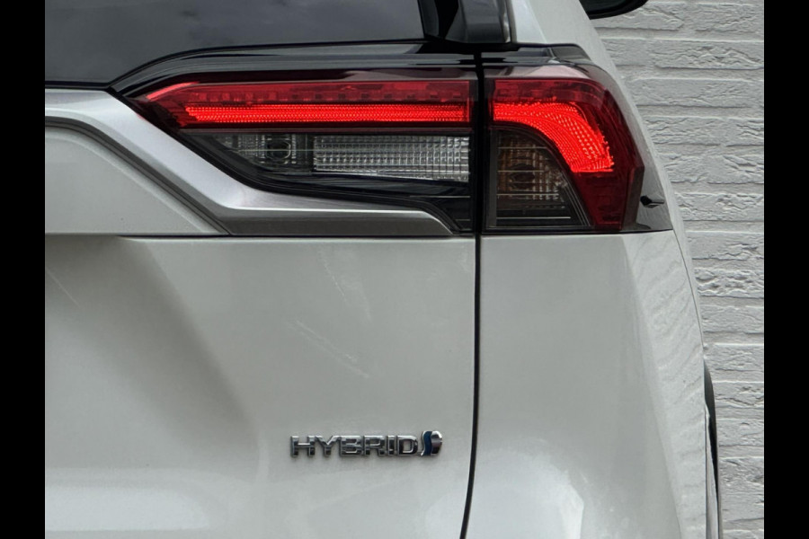 Toyota RAV4 2.5 Hybrid AWD Dynamic Adaptieve cruise control Climate control Stoelverwarming Dodehoekdetectie Keyless Full LED