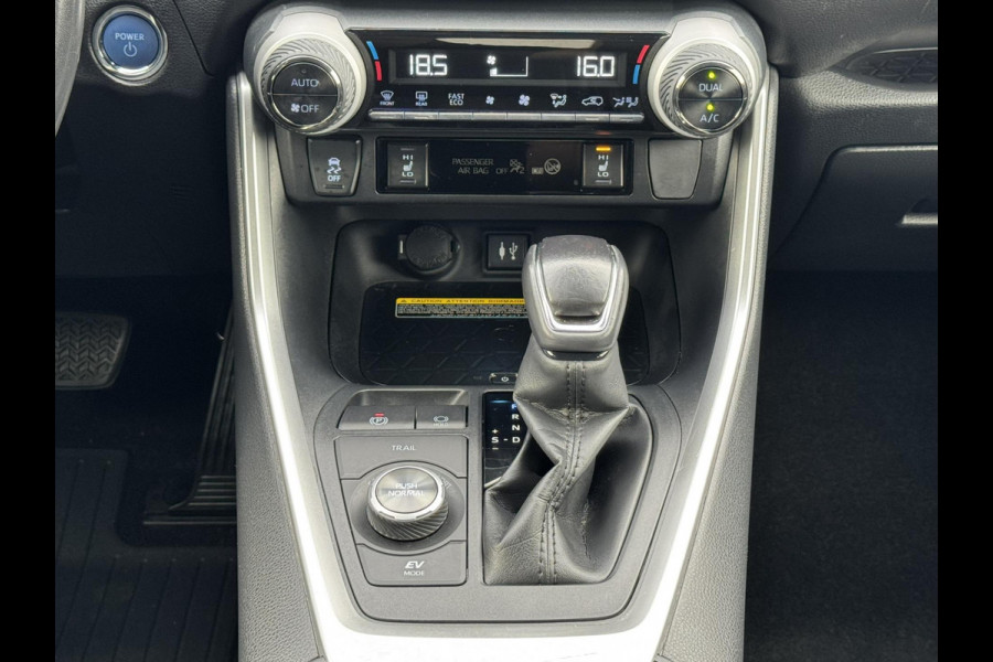 Toyota RAV4 2.5 Hybrid AWD Dynamic Adaptieve cruise control Climate control Stoelverwarming Dodehoekdetectie Keyless Full LED