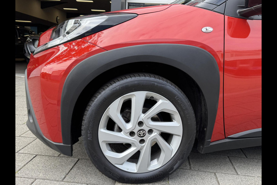 Toyota Aygo X 1.0 VVT-i MT Pulse - Airco I Sport velgen I Comfort pakket I Achteruitrij camera I 46.000 KM Dealer onderhouden