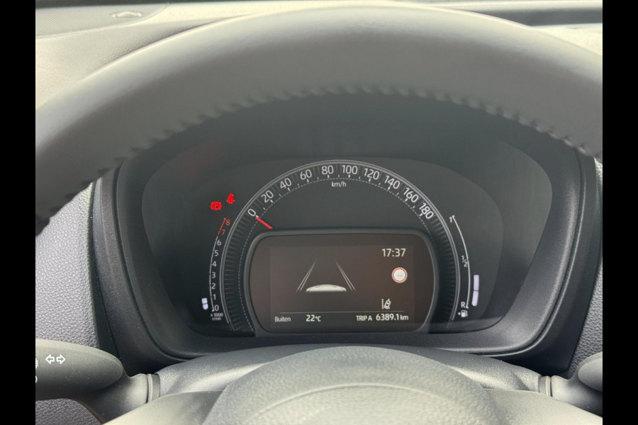 Toyota Aygo X 1.0 VVT-i MT Pulse - Airco I Sport velgen I Comfort pakket I Achteruitrij camera I 46.000 KM Dealer onderhouden