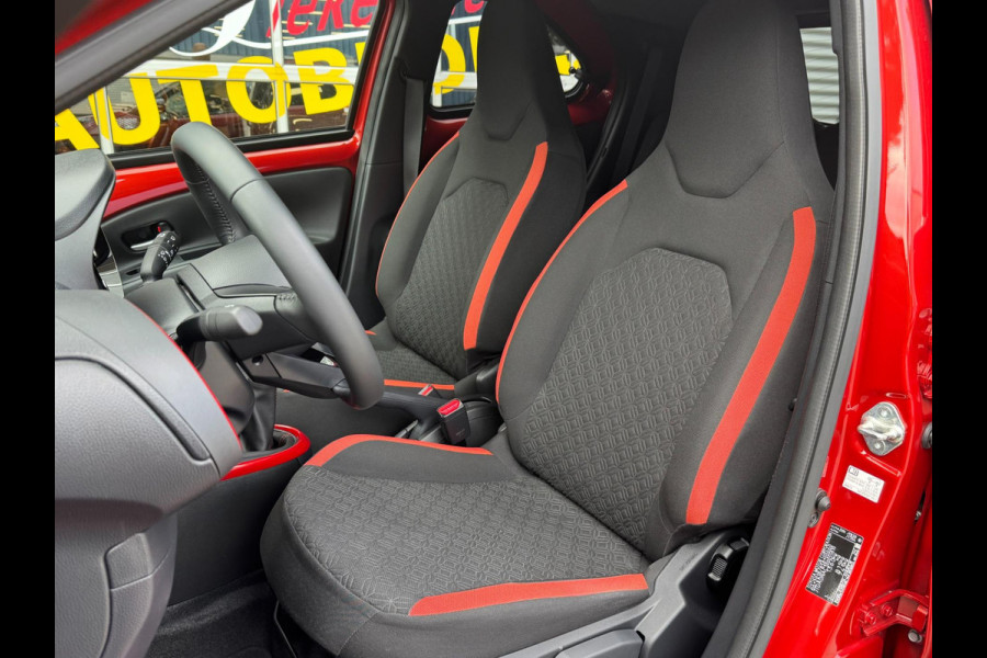 Toyota Aygo X 1.0 VVT-i MT Pulse - Airco I Sport velgen I Comfort pakket I Achteruitrij camera I 46.000 KM Dealer onderhouden