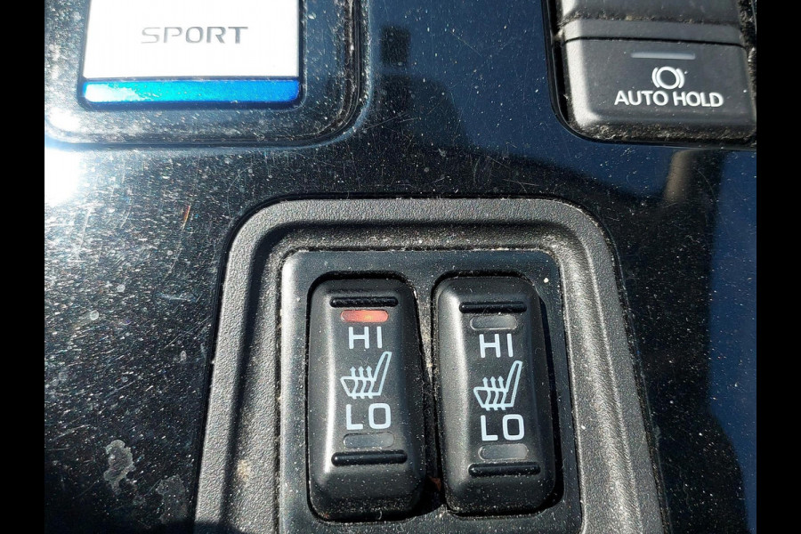 Mitsubishi Outlander 2.4 PHEV Intense S Met de S van sportiviteit , zie omschrijving met sportieve opties