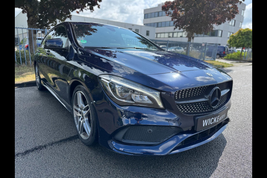 Mercedes-Benz CLA-Klasse Shooting Brake 180 Business Solution AMG Camera Stoelv.