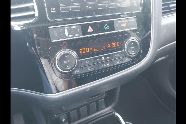 Mitsubishi Outlander 2.4 PHEV Intense S Met de S van sportiviteit , zie omschrijving met sportieve opties