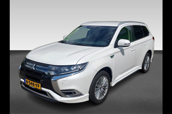 Mitsubishi Outlander 2.4 PHEV Intense S Met de S van sportiviteit , zie omschrijving met sportieve opties