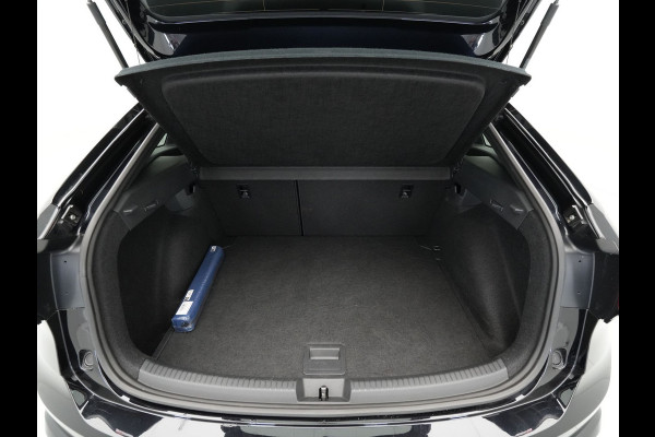 Volkswagen Taigo 1.0 TSI 110pk R-Line Panoramadak Navigatie via App Clima Pdc Lm Velgen 250