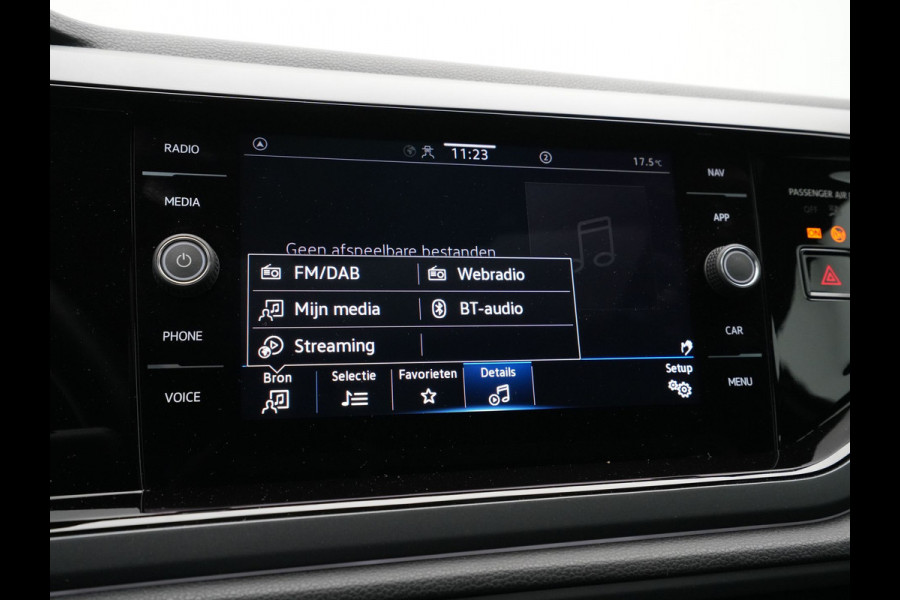 Volkswagen Taigo 1.0 TSI 110pk R-Line Panoramadak Navigatie via App Clima Pdc Lm Velgen 250