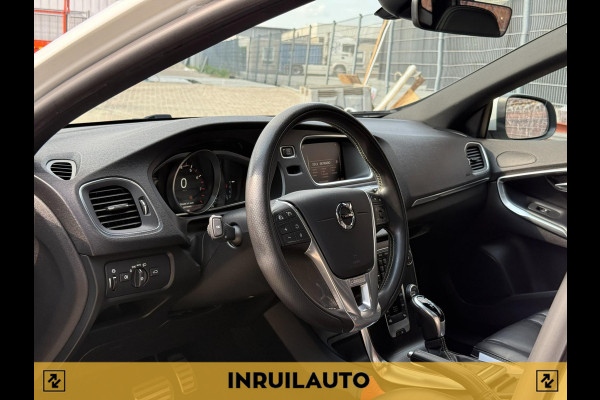 Volvo V40 2.0 T4 R-Design|NAP|Leder|Pano|Cam|Onderhoud|