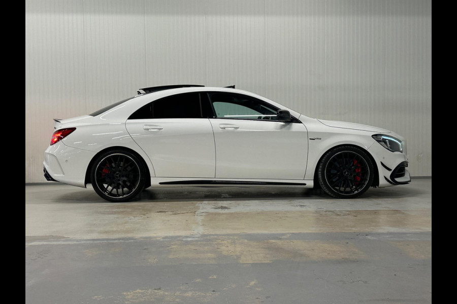 Mercedes-Benz CLA-Klasse AMG 45 4MATIC | KUIPSTOELEN | PANO | AERODYNAMIC | MEMORY SEATS