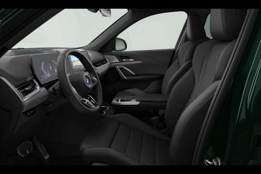 BMW iX1 eDrive20 M-Sport Pro - Individual ''Peridot Green'' - Pano - ACC - Harman Kardon